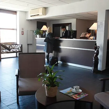 Hotel Adonis 3*