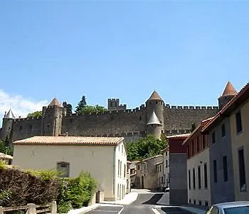 Adonis Hotel