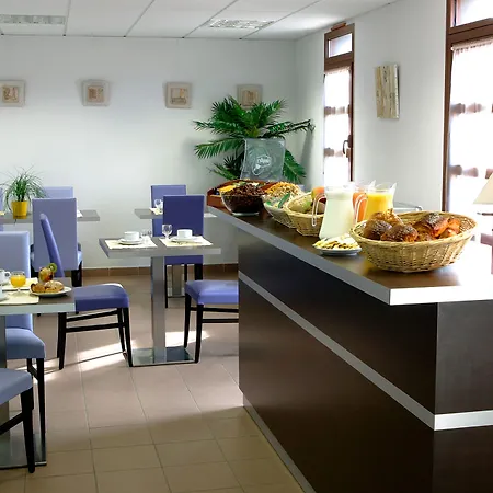 Hotel Adonis Carcassonne