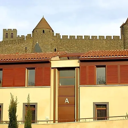 Adonis Hotel