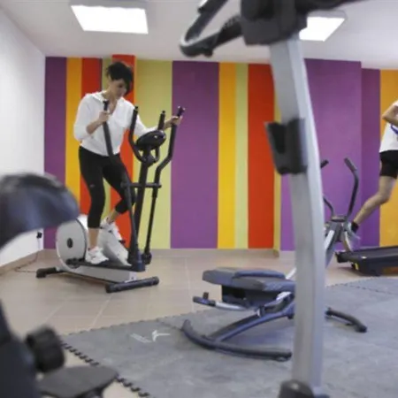 Adonis 3* Carcassone