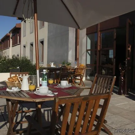 Adonis Otel Carcassonne
