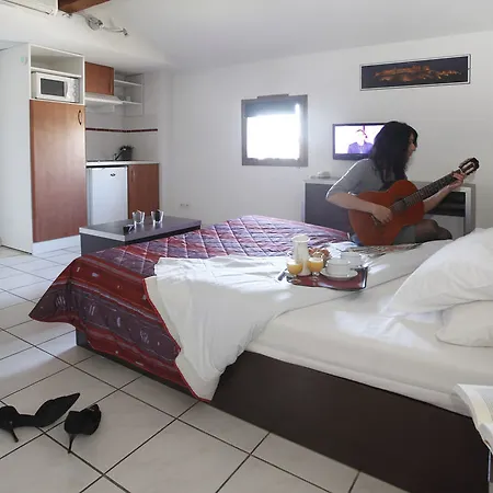 Hotell Adonis 3*