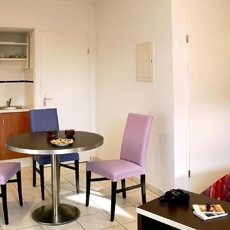 Adonis 3* Carcassonne