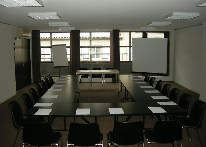 Adonis 3* Carcassonne