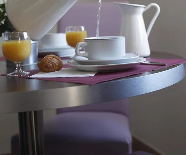 Adonis 3* Carcassonne